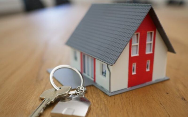 Keyholder with shape of a house