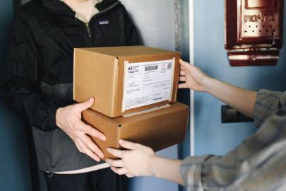 Three-euro duty and a dream (of safe parcels)