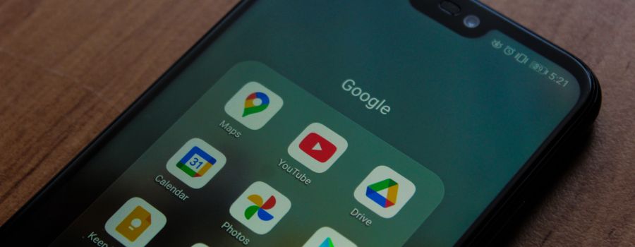 Google Android, phone on table