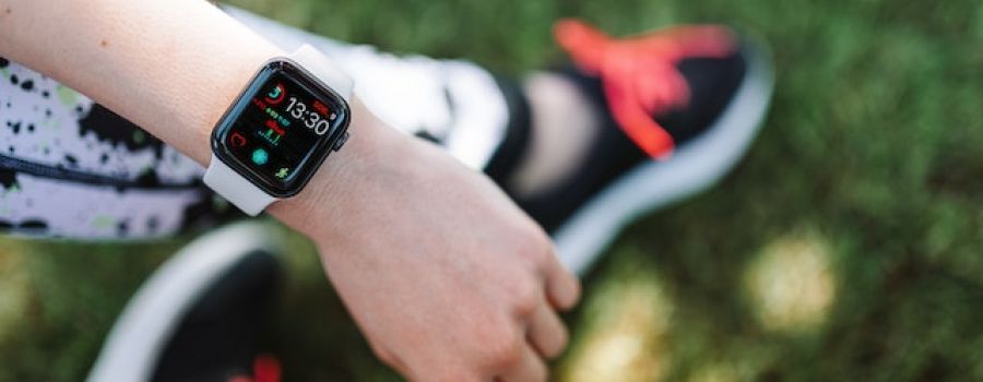 Looking at health data on watch